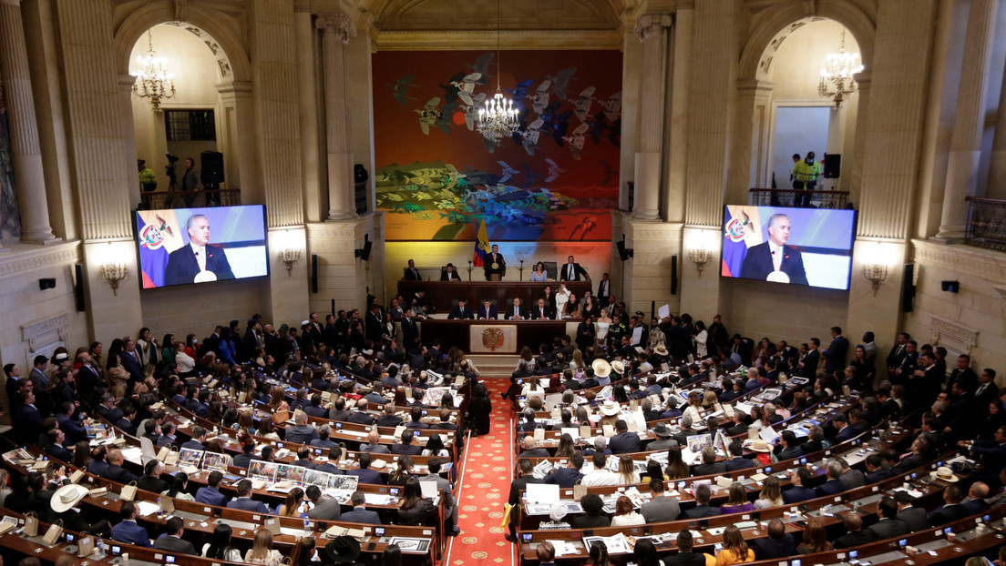 "¡Mentiroso! ¡Mentiroso!": Abuchean a Iván Duque cuando pronunciaba un discurso dirigido al Congreso de Colombia (VIDEO)
