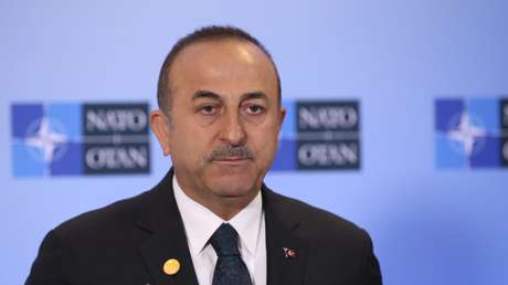 Turquía advierte que revocará su apoyo para el ingreso de Suecia y Finlandia en la OTAN si no cumplen con los acuerdos pactados