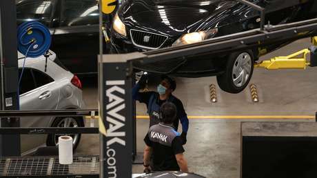 La 'startup' mexicana de autos usados ​​Kavak inicia su expansión fuera de América Latina