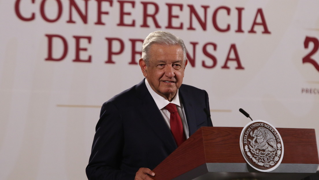 López Obrador reconoce que hubo "violaciones, acarreos, inducción de voto" en una elección interna del partido Morena
