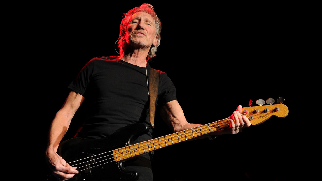"Está echando leña al fuego en Ucrania": Roger Waters explica por qué presenta a Biden como "criminal de guerra" en sus conciertos
