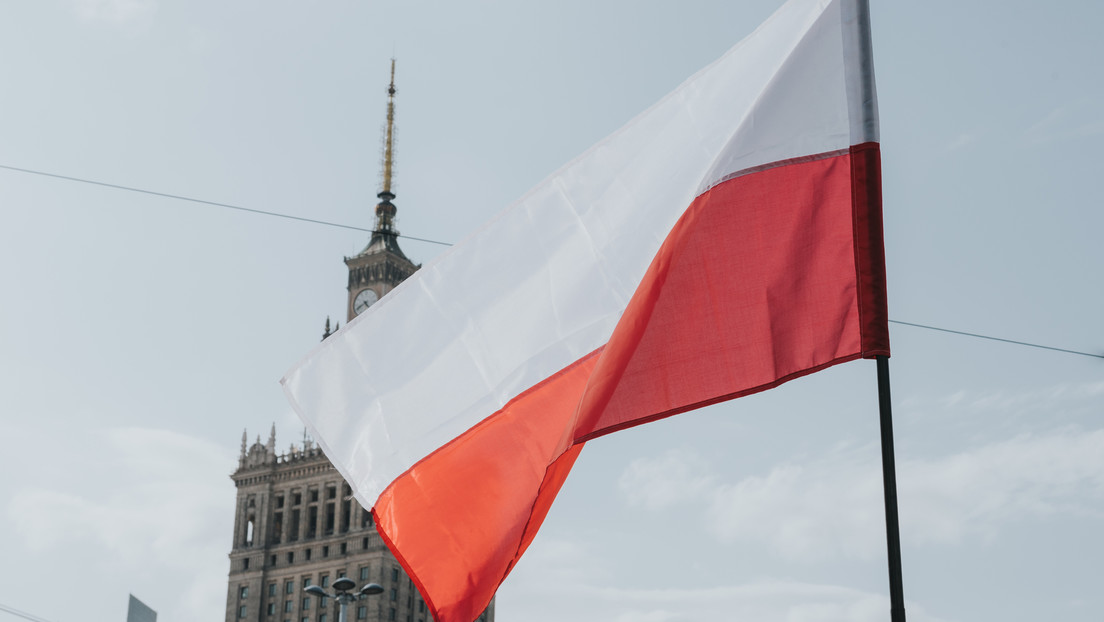 El Servicio de Inteligencia ruso denuncia planes de Polonia para establecer el control sobre "los sectores más prometedores de la economía" de Ucrania