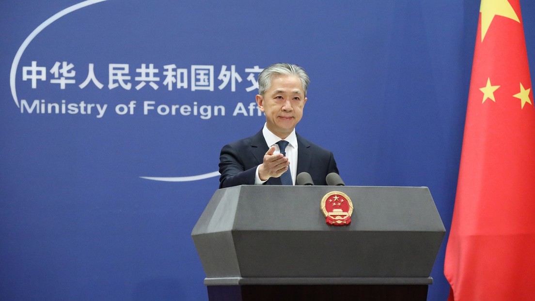 El portavoz del Ministerio de Relaciones Exteriores de China, Wang Wenbin
