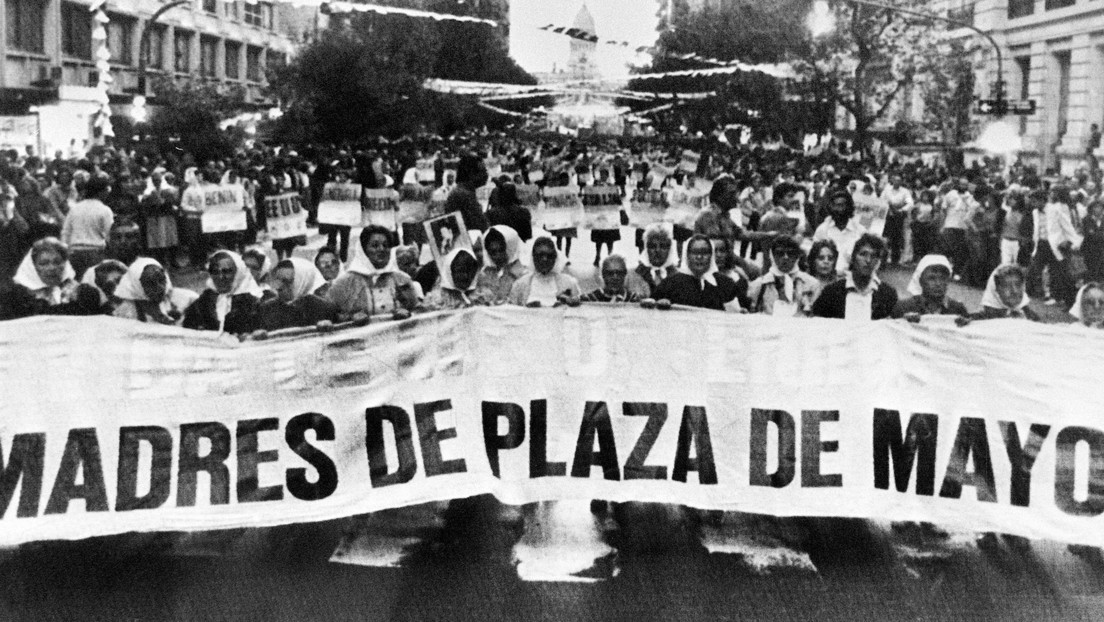 Revelan que una agente de la Policía argentina estuvo infiltrada en Madres de Plaza de Mayo durante la dictadura