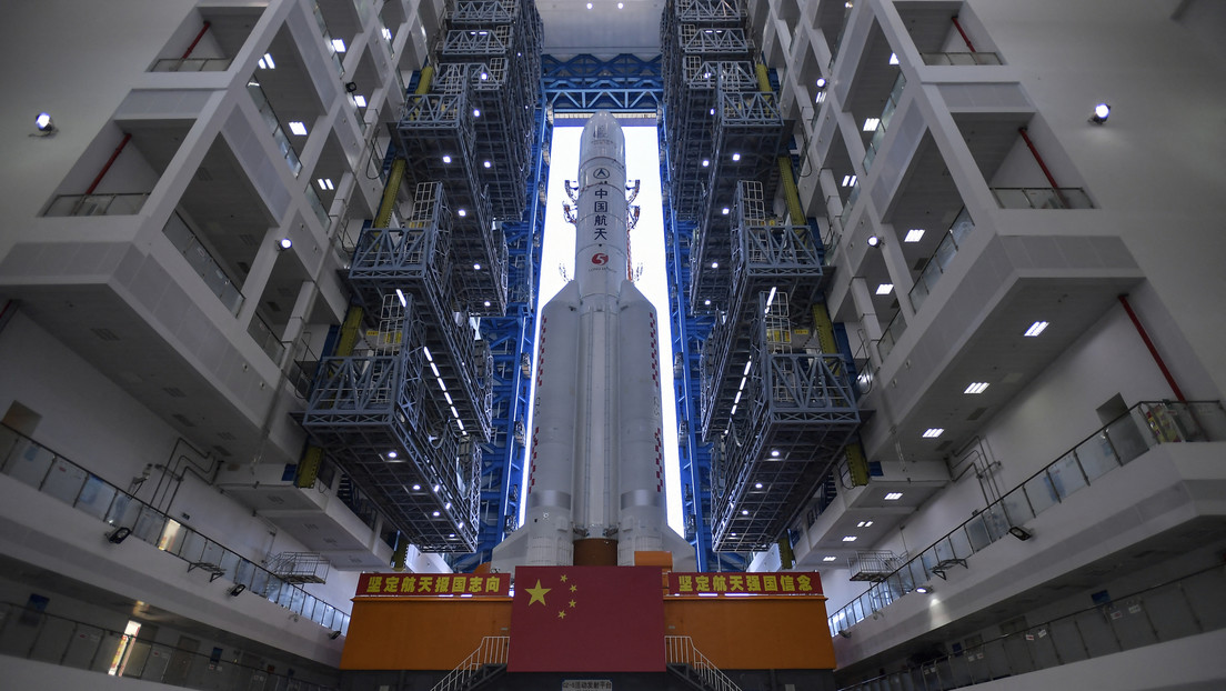 La nave espacial experimental reutilizable lanzada por China al espacio sigue sin aterrizar