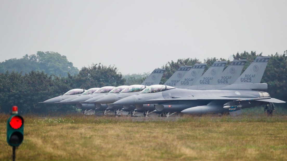 Taiwán presume de sus cazas F-16V de fabricación estadounidense, los más modernos a su disposición