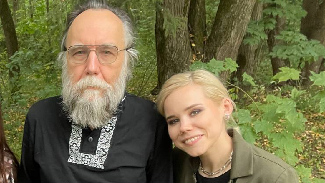 Muere la hija de un filósofo ruso, conocido por su postura antioccidental, al explotar su coche