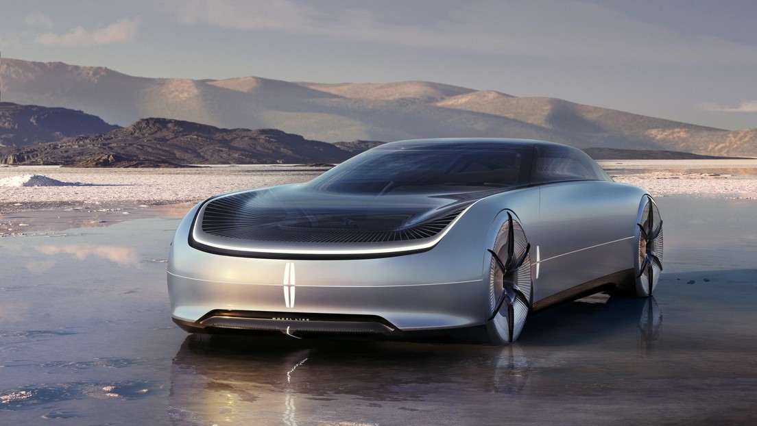 Lincoln presenta el prototipo del coche eléctrico con techo de vidrio y sin volante