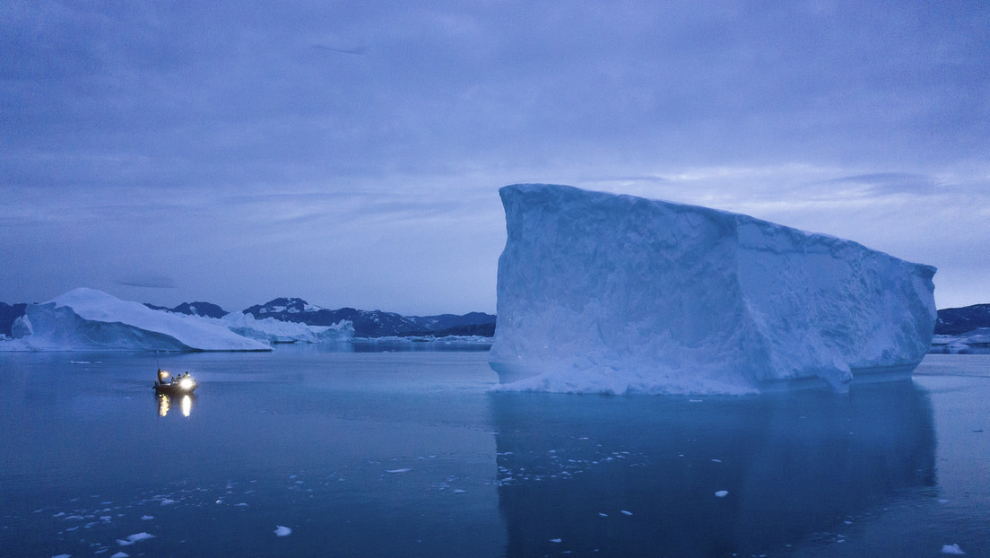 Estudio: el 'hielo zombi' de Groenlandia elevará el nivel del mar en al menos 25 centímetros