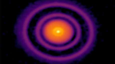 Descubren el que sería el exoplaneta más joven jamás observado