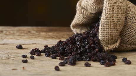 Afganistán ofrece minerales, pasas y hierbas medicinales a cambio de petróleo ruso