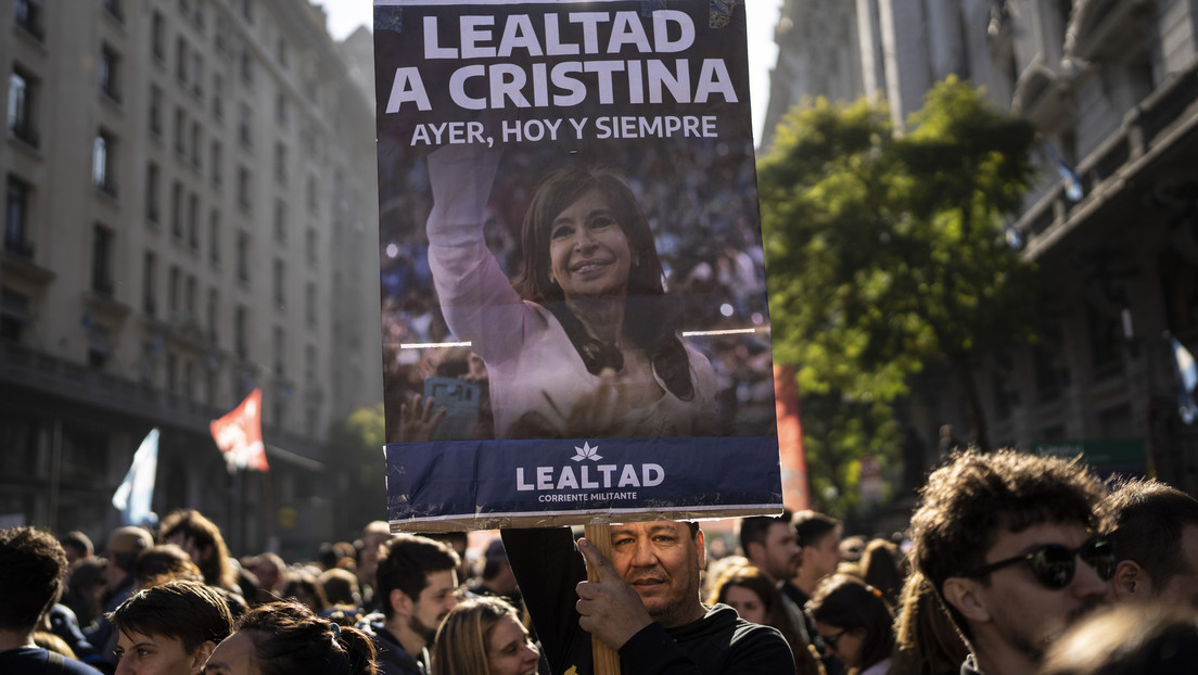 Con un masivo acto, el peronismo repudió el atentado contra Cristina Fernández y llamó a poner fin a los discursos de odio