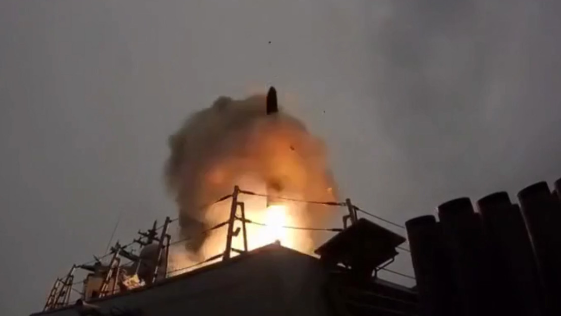 VIDEO: Un misil Kalibr ruso alcanza un objetivo a 300 kilómetros durante los ejercicios Vostok-2022