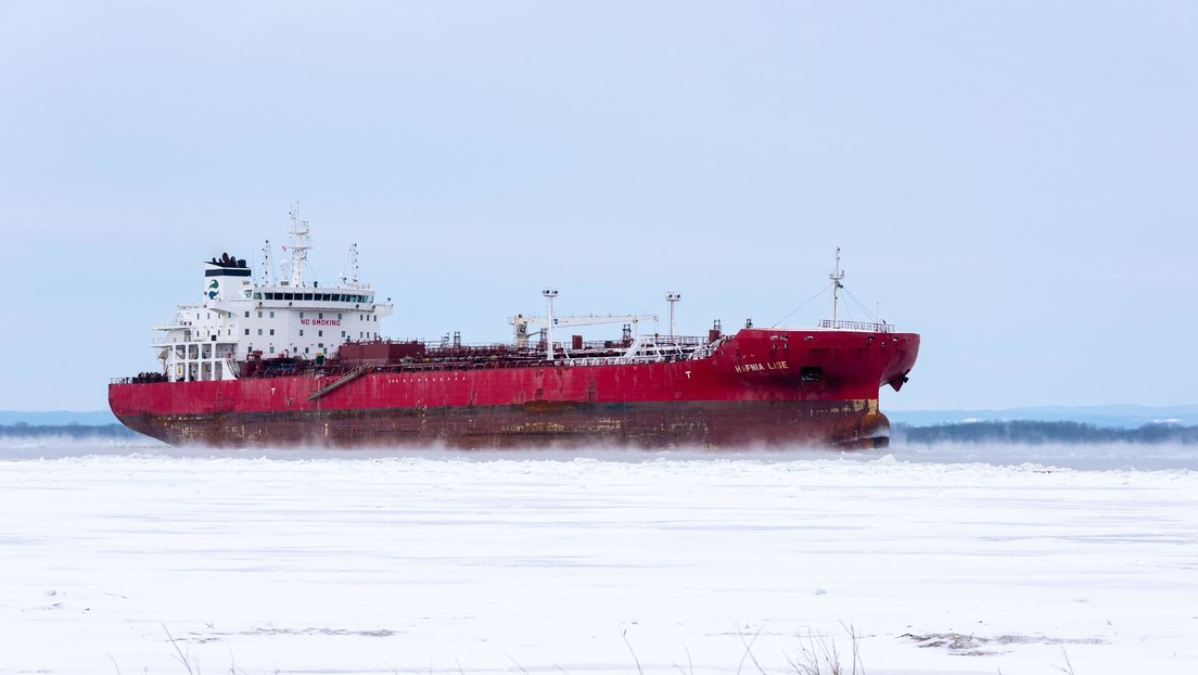 Aumenta la demanda de petroleros árticos mientras se acerca el invierno y el crudo ruso busca nuevos destinos
