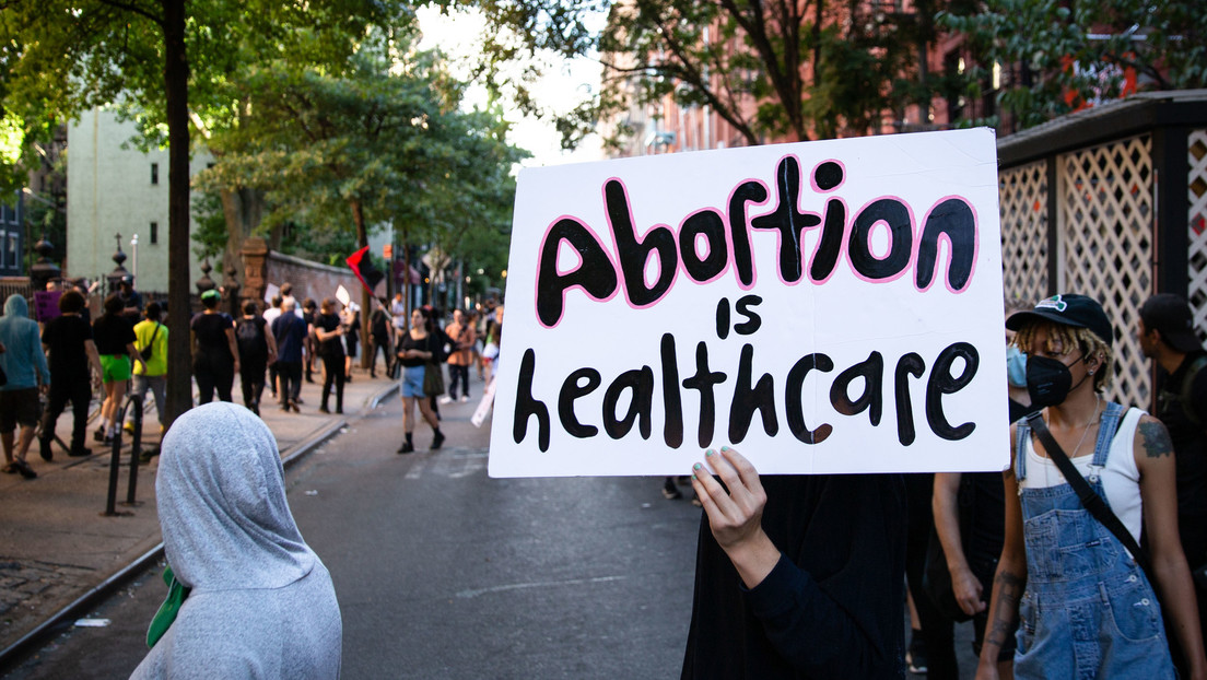Una clínica de abortos en EE.UU. se traslada a otra parte de una calle para evadir la prohibición