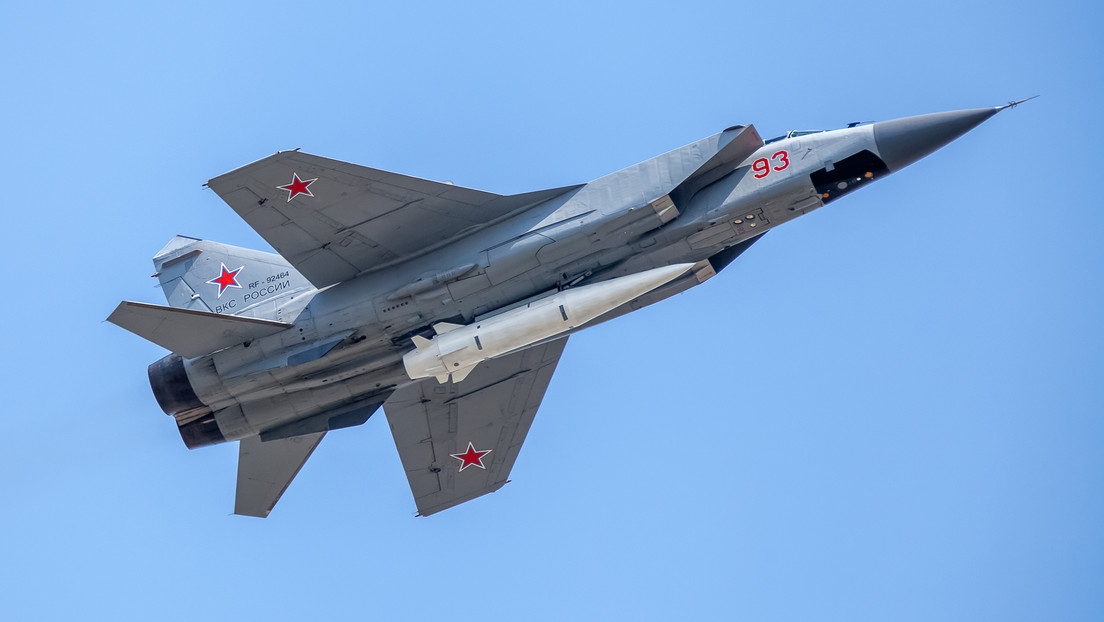 Cazas rusos MiG-31 realizan simulacros en la región de Kaliningrado