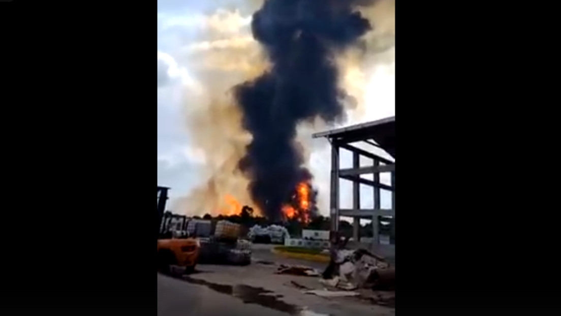 Se registra una explosión en un ducto de Pemex en México (VIDEO)
