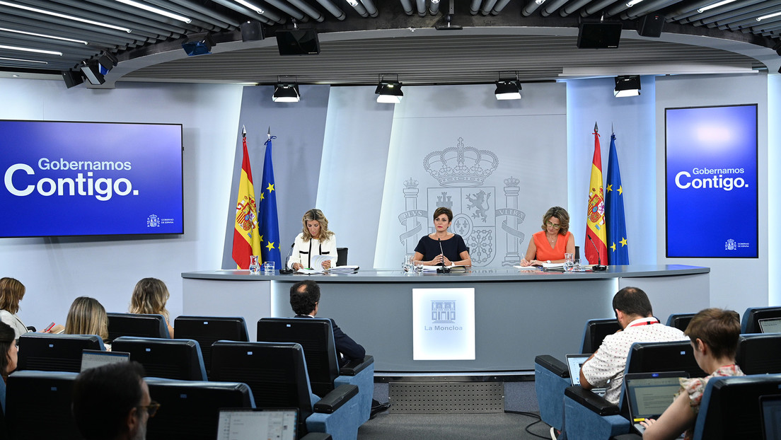 ¿Crisis de Gobierno entre PSOE y Unidas Podemos o western político español?