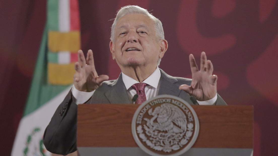 "Es politiquería": López Obrador responde al gobernador de Texas tras declarar a dos cárteles como grupos terroristas