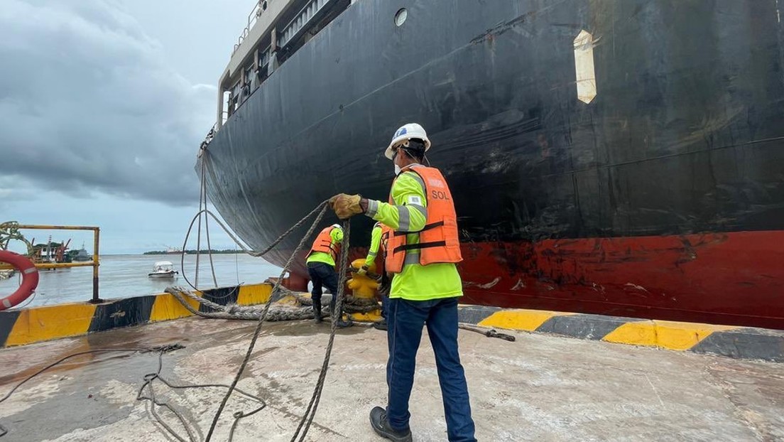Llega a Colombia el buque proveniente de Venezuela con más de 16.000 toneladas de urea