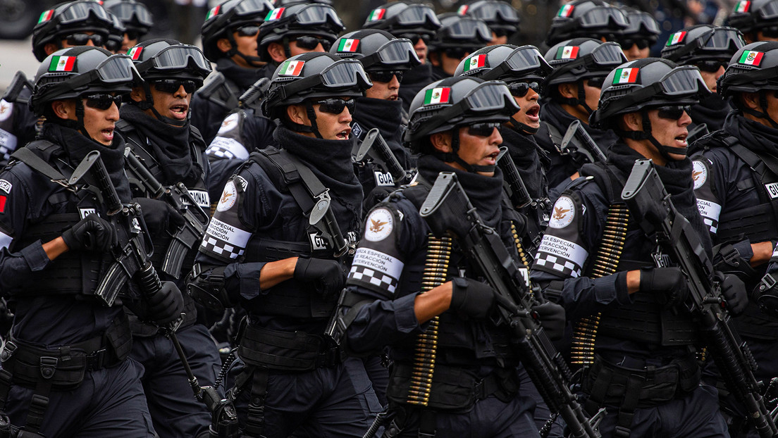 Tres preguntas y sin participación del Instituto Nacional Electoral: así será la "consulta" sobre la militarización en México