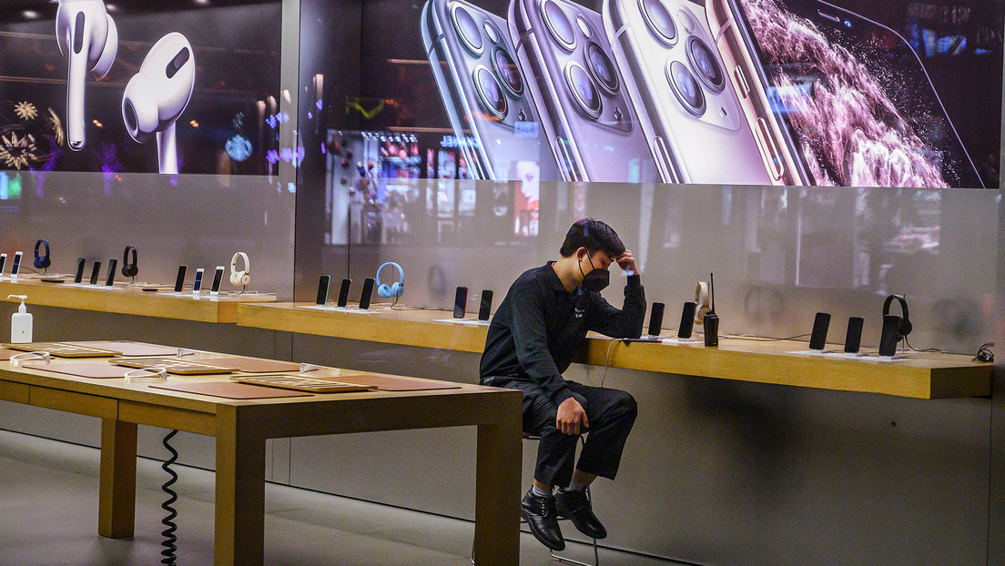 A Apple le cuesta apartarse de China, donde produce un 98 % de sus iPhone