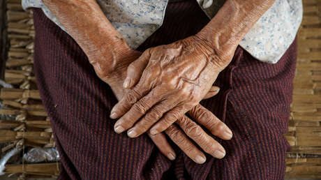 Rescatan a una mujer que estuvo más de 20 años encerrada en casa de su hermano en Italia