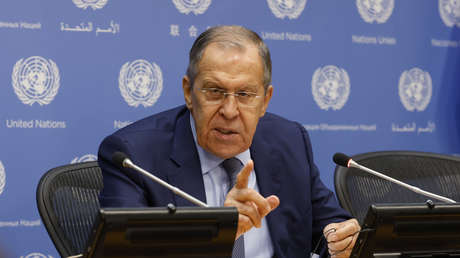 "¿No entienden ruso? Es hora de aprenderlo": Lavrov bromea con periodistas en Nueva York (VIDEO)