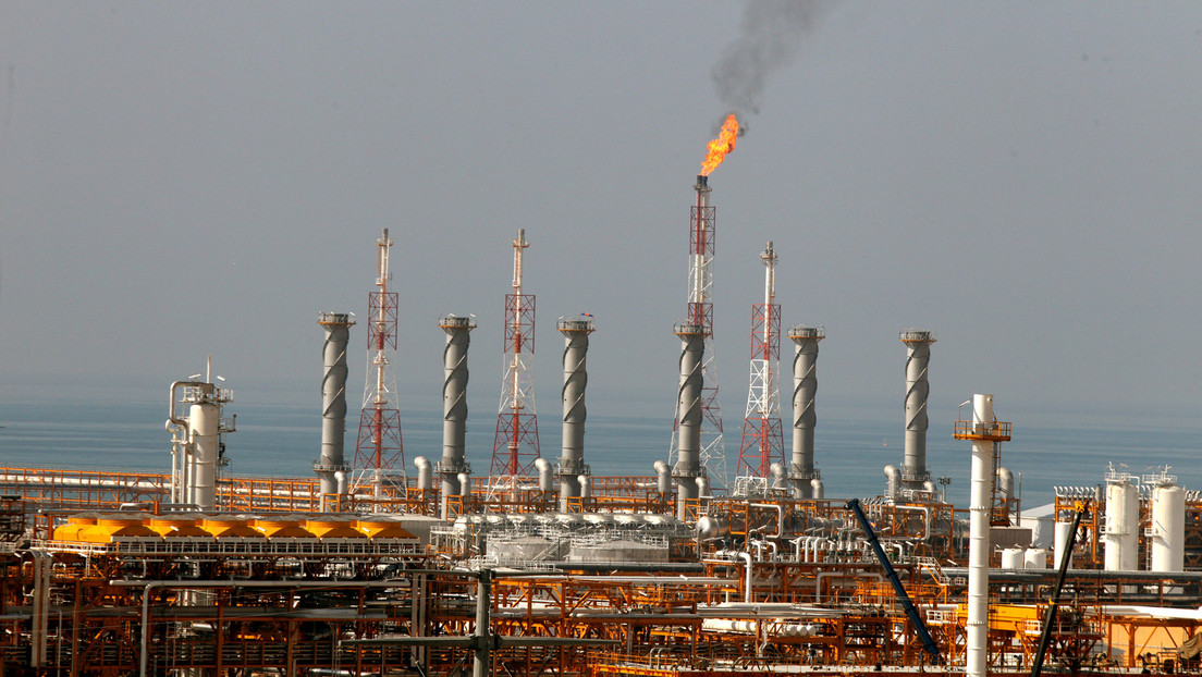 Irán y Rusia alcanzan unos acuerdos en el ámbito del gas y el petróleo por más de 40.000 millones de dólares