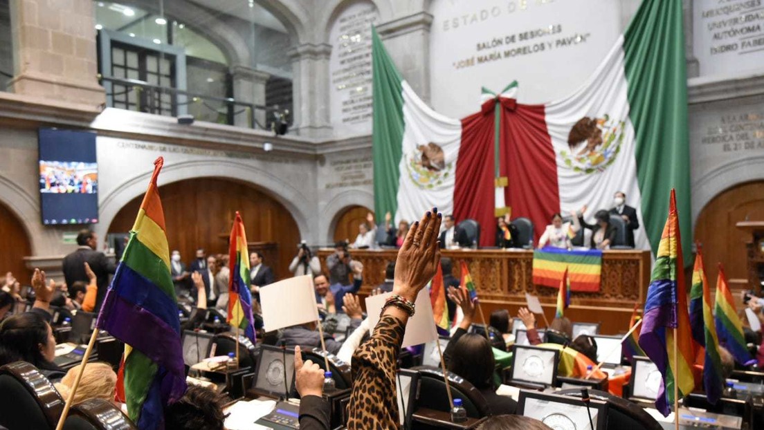 "El mismo amor, las mismas obligaciones": El Congreso del Estado de México avala el matrimonio igualitario