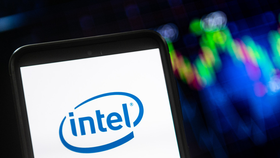 Intel podría despedir a miles de sus empleados