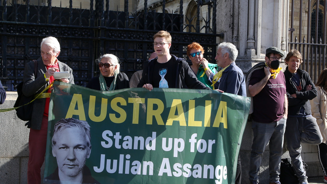 Partidarios de Assange piden al Gobierno australiano que informe al público sobre las tratativas con EE.UU.
