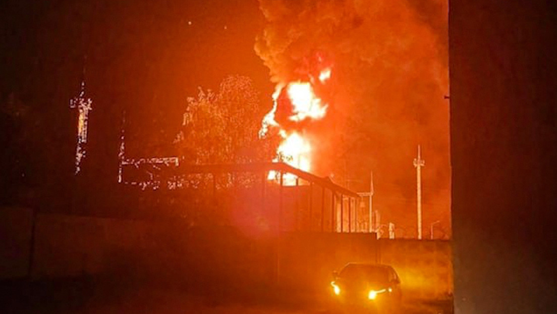 Parte de la ciudad rusa de Bélgorod se queda sin luz tras incendio en una central termoeléctrica por bombardeos