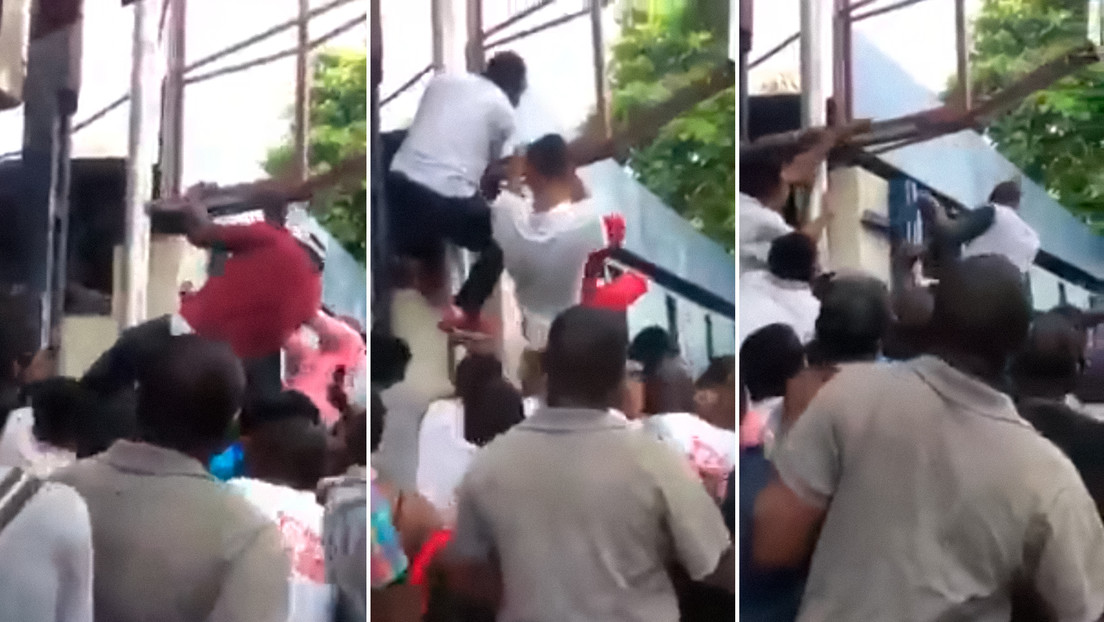 Manifestantes en Haití irrumpen en un banco tras cansarse de hacer cola (VIDEOS)