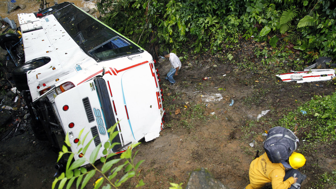 Al Menos 20 Muertos Y 14 Heridos Tras Un Accidente De Autobús En ...