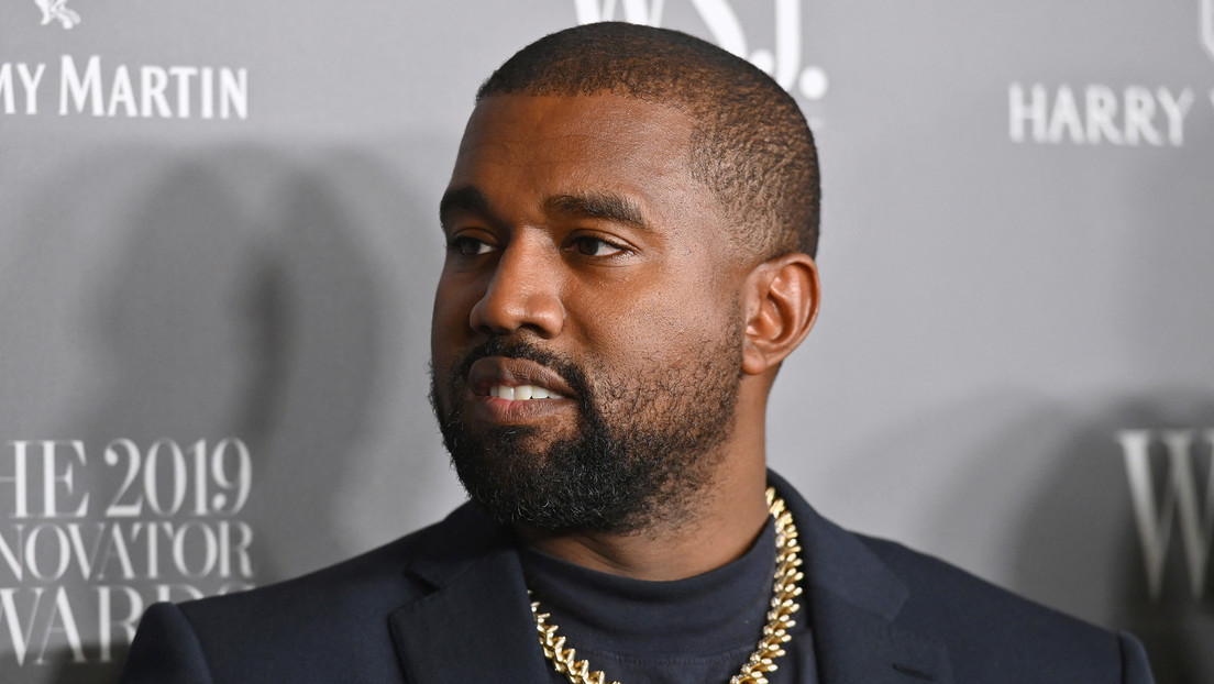 Kanye West comprará la red social conservadora Parler