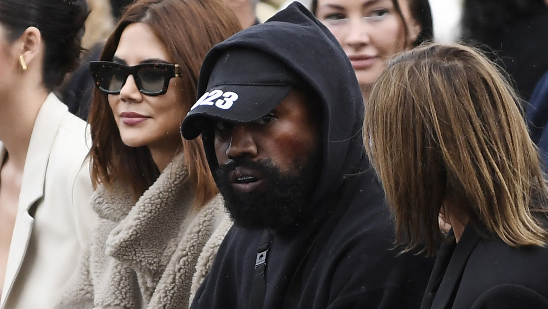 La familia de George Floyd demandará a Kanye West por 250 millones de dólares