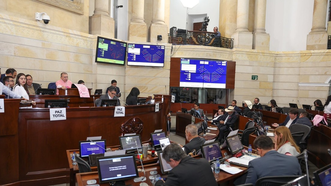 El Senado de Colombia aprueba la Ley de 'paz total' promovida por el Gobierno de Petro