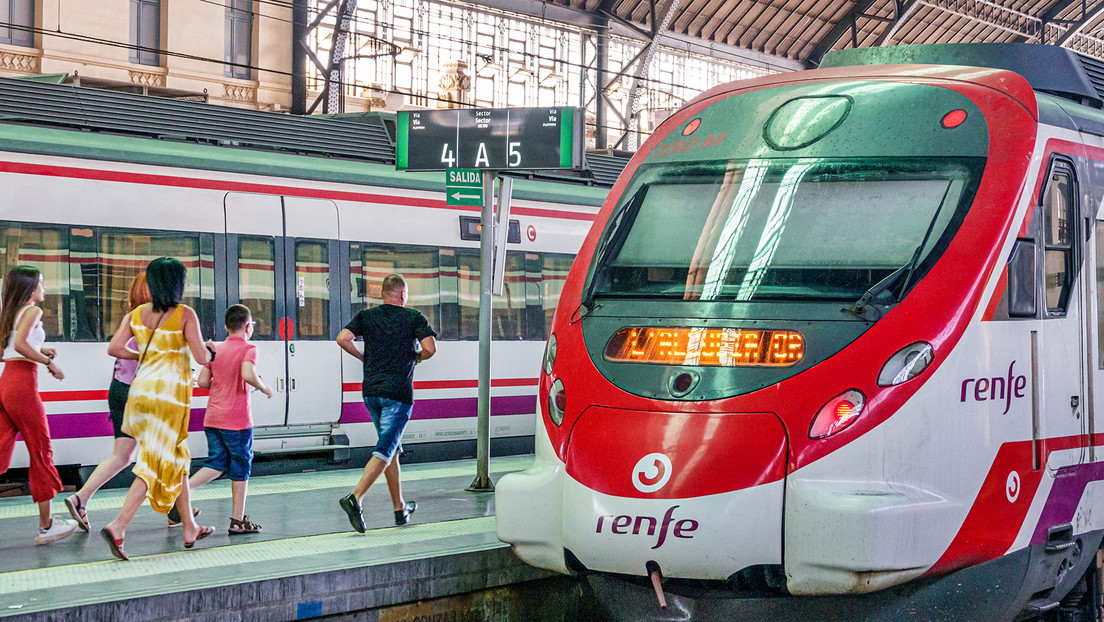 Medida insólita: expulsan de un tren de larga distancia en España a 22 niños por mal comportamiento