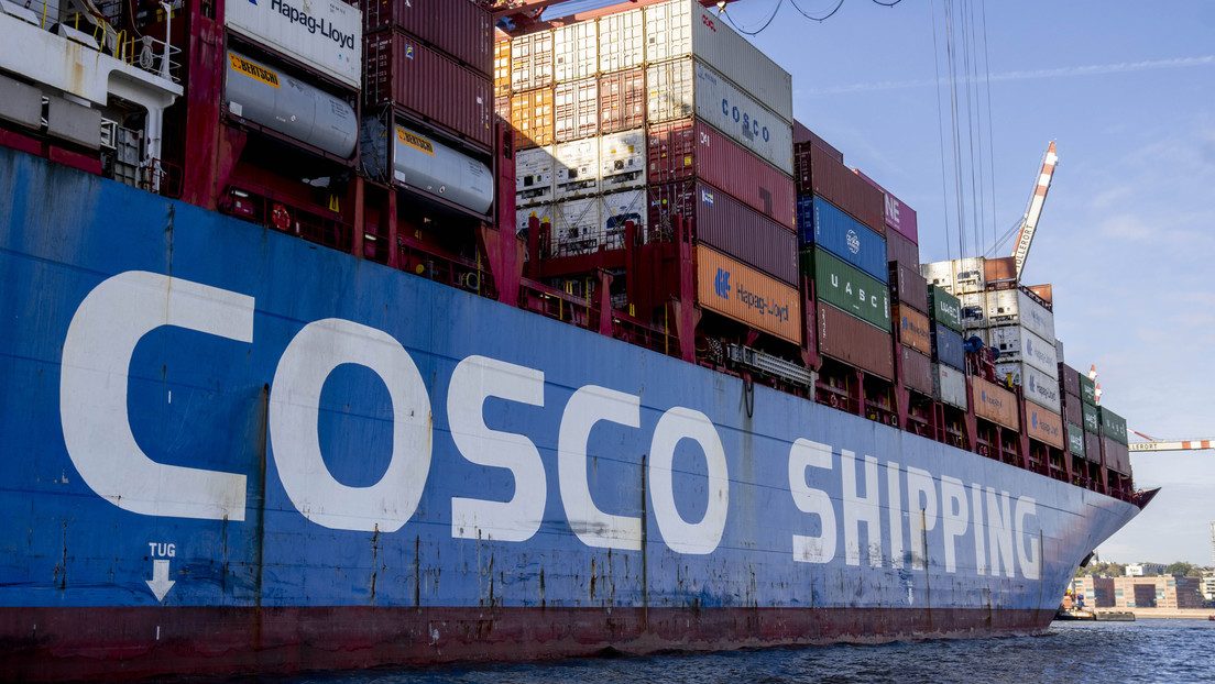 China compra el 25 % de una terminal del puerto de Hamburgo