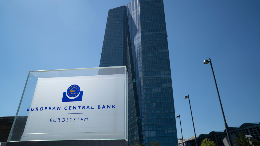 El Banco Central Europeo sube los tipos de interés en 0,75 puntos para combatir la inflación