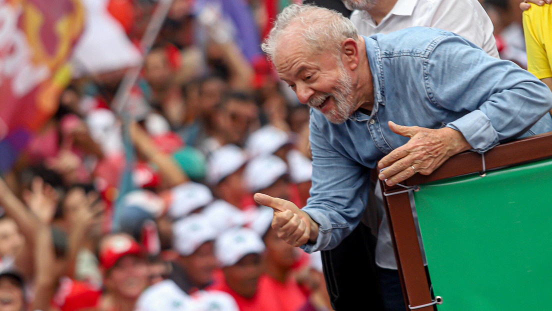 Lula gana por un estrecho margen el polarizado balotaje en Brasil