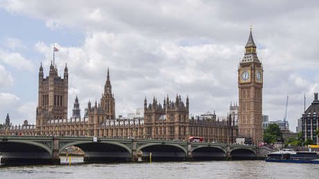 El Reino Unido busca limitar las ganancias de los proveedores de energía renovable