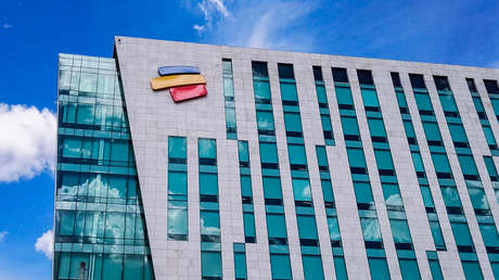 Delincuentes cavan un túnel desde una vivienda para asaltar un banco en un municipio colombiano (VIDEO)