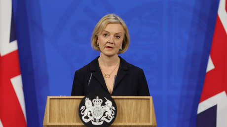 Tres parlamentarios conservadores instan a dimitir a Liz Truss