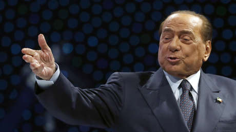 Berlusconi culpa a Zelenski por el inicio del operativo militar ruso en Ucrania