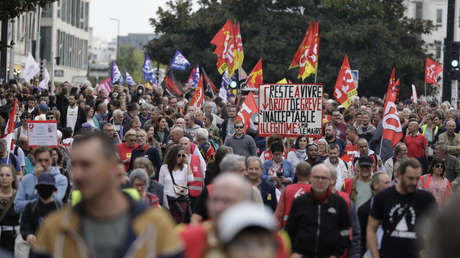 ¿Hacia dónde va Francia? Las señales de un 'otoño caliente' que pone a sudar a Macron
