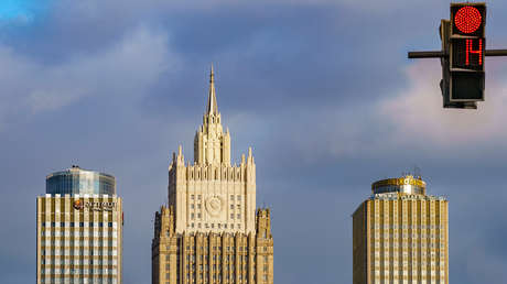 Cancillería rusa: El plan de Kiev para emplear una bomba sucia ya está en marcha
