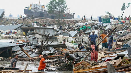 El ciclón Sitrang deja 35 muertos y a millones sin electricidad en Bangladés (VIDEOS, FOTOS)