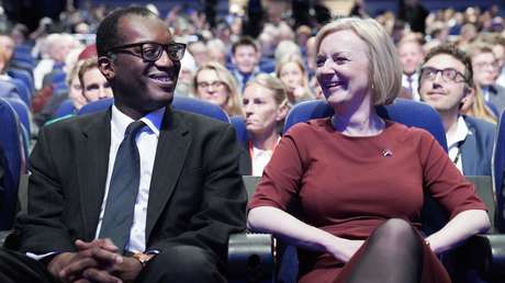 Liz Truss y Kwasi Kwarteng pueden recibir más de 19.000 dólares por renuncias